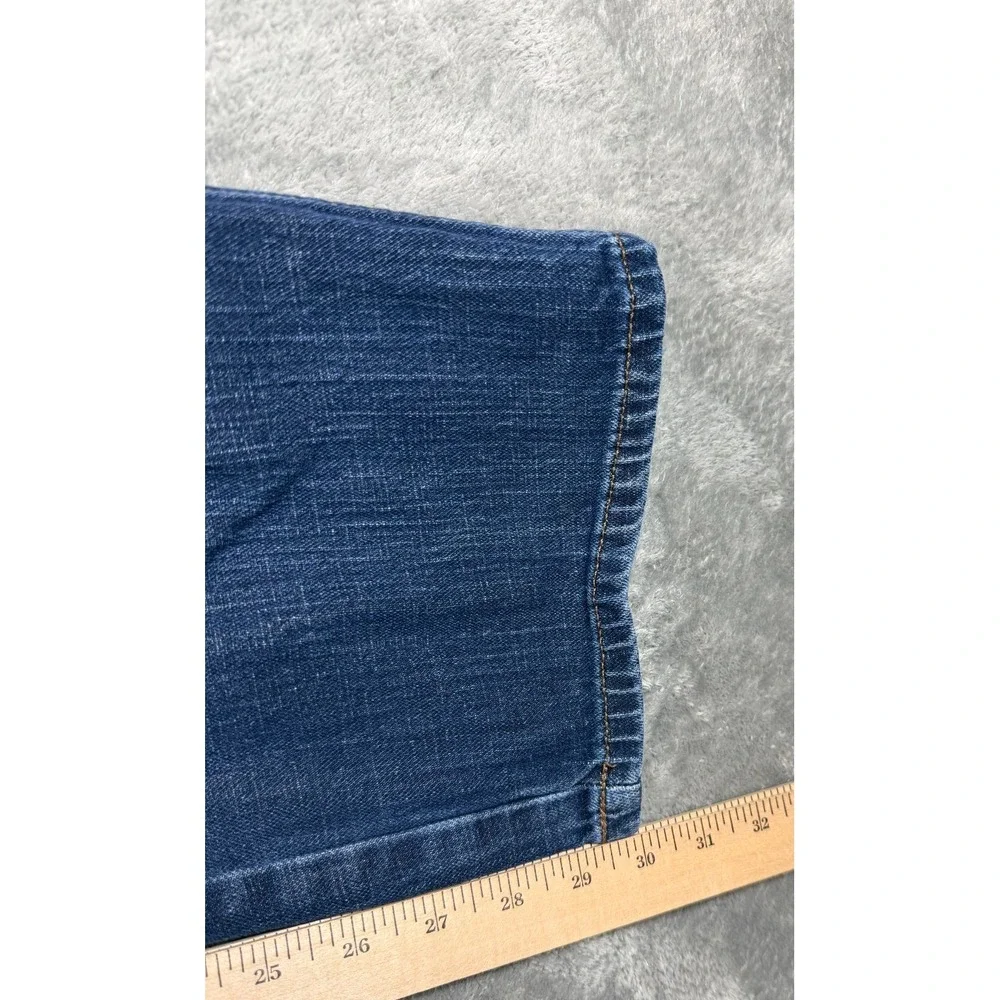 Wrangler Authentics Relaxed Straight Jeans Men's 34x30 Medium Wash WRT30BK